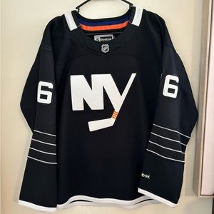 NY Islanders Hockey Jersey